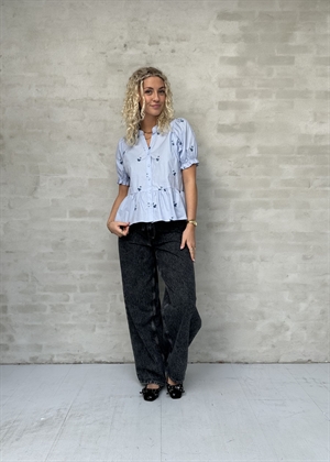 Savy embroidery bluse Lyseblå Neo Noir 